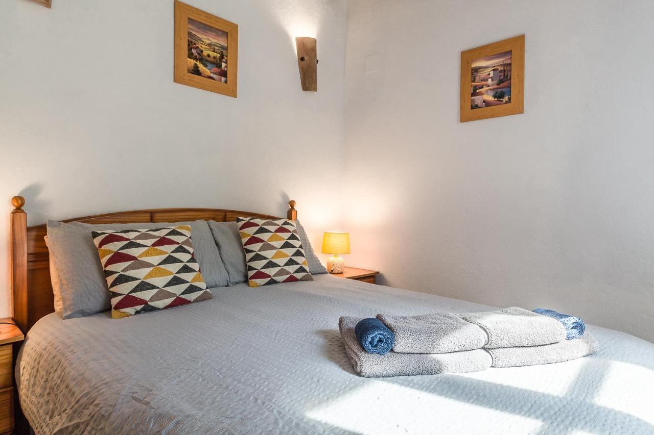 Casa Luna - 16Th Century Traditional Spanish Village House Pinos del Valle Exterior photo